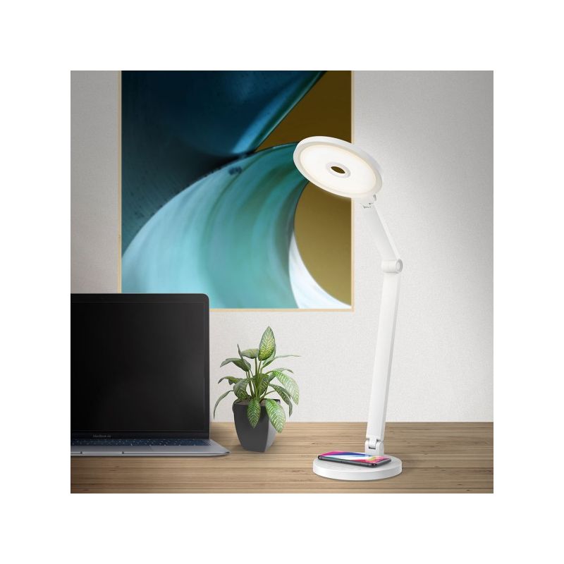MOMAX Smart Desk Lamp with Wireless Charger
