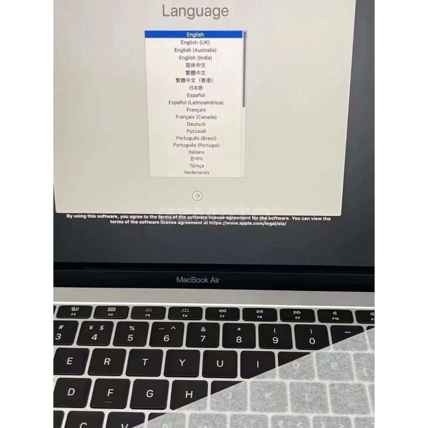 NEW MacBook Air 13.3-inch, Intel 8th Generation Core i5 1.6Ghz Processor 8GB Memory, 128GB SSD 2019 - KF2