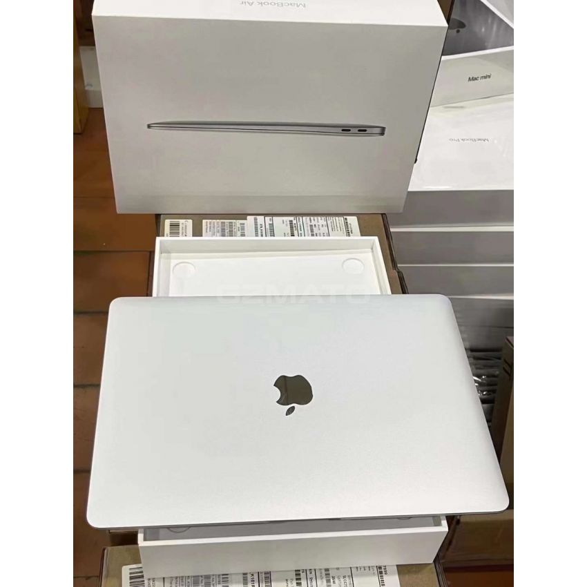 NEW MacBook Air 13.3-inch, Intel 8th Generation Core i5 1.6Ghz Processor 8GB Memory, 128GB SSD 2019 - KF2