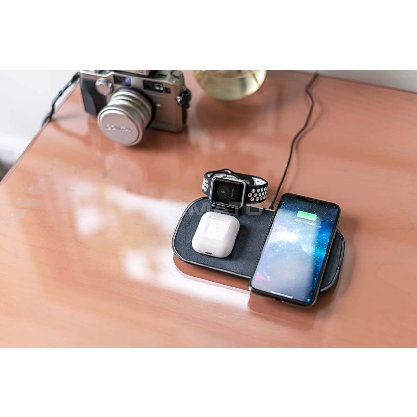 mophie 3 in 1 Wireless Charge Pad - Qi Wireless 7.5W Charging Pad for Apple iPhone, Airpods, and Apple Watch - Black