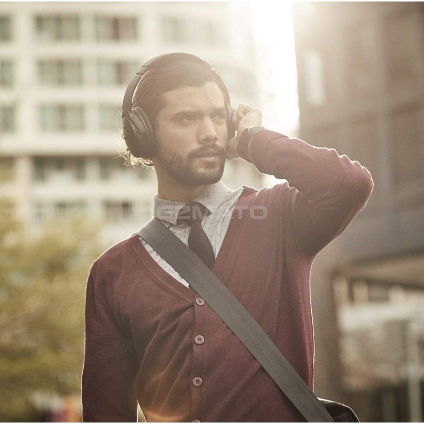 Bose QuietComfort 35 II Wireless Bluetooth Headphones, Noise-Cancelling