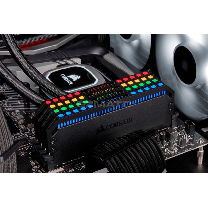Corsair Dominator Platinum RGB 32GB (4x8GB) DDR4 3200 (PC4-25600) C16 1.35V Desktop Memory