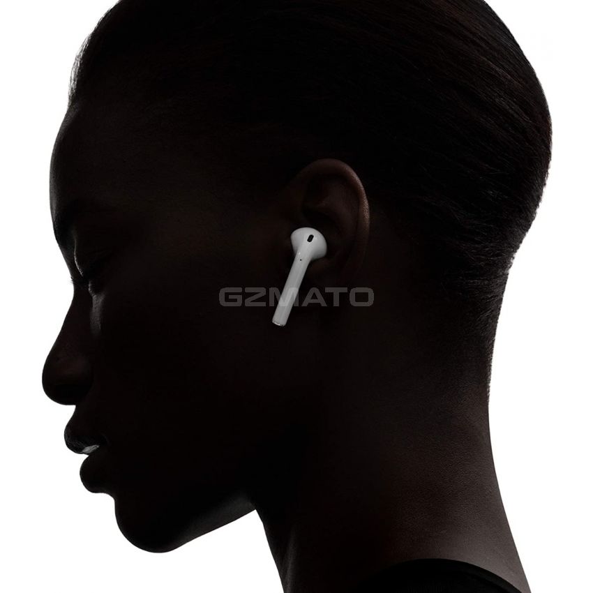 Apple AirPods with Charging Case (Wired)