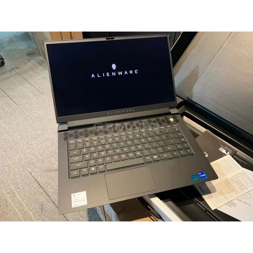 Alienware M15 R7 ALWM15-R2762B Gaming Laptop - 15.6-inch, Intel Core i7-12700H, 16GB RAM, 512GB SSD, FHD 165Hz 3ms Display, NVIDIA GeForce RTX 3060 6GB GDDR6, Bluetooth, HDMI, Wi-Fi 6, USB-C, Windows 11 Home - Black