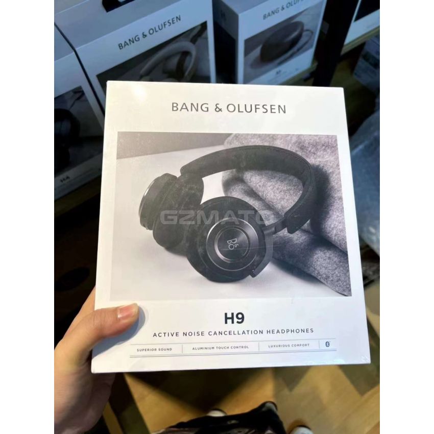 Bang & Olufsen Beoplay H9 3rd Gen Wireless Bluetooth Over-Ear Headphones - Active Noise Cancellation, Transparency Mode, Voice Assistant Button and Mic, Black