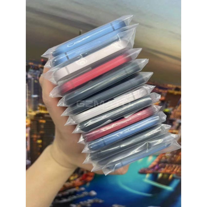 USED Apple iPhone 13 6.1-Inches Fully Factory Unlocked, International Global Carrier Network