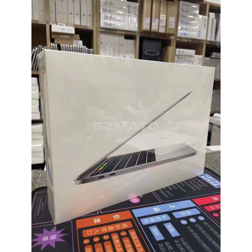Apple - MacBook Pro 13-Inch Intel Core i5 3.1Ghz RAM 8GB SSD 512GB Retina Display Touch ID & Bar - 2017 XY2