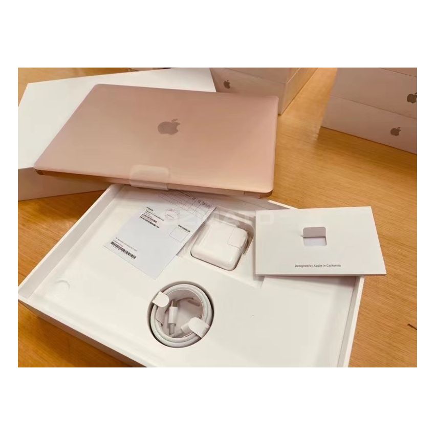New Apple MacBook Air 13-Inches Core i5 RAM8GB SSD128GB 2020
