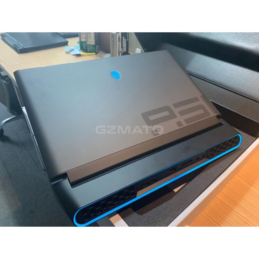 Alienware 51M 17.3 Inches Intel Core i7-10750H 10th Gen, 16GB DDR4 RAM, 1TB SSD, Nvidia Geforce RTX 2070 Super 8GB GDDR6