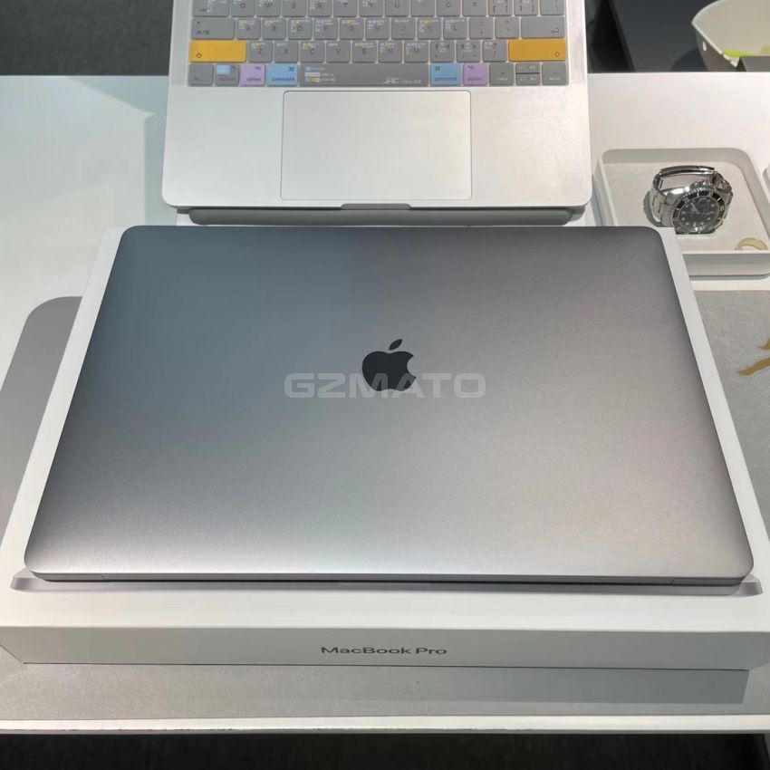 USED Apple MacBook Pro 16-inches Intel Core i9 2.3Ghz, RAM 16GB 1TB SSD, 5500M VK2 Space Gray