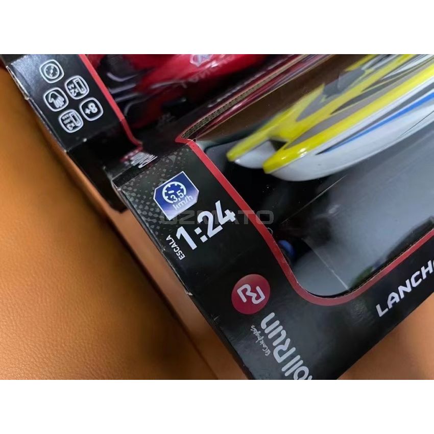 Nikko Radio Control RC HydroThunder Speed Boat. 1:24 Scale w/ 27 MHz Frequency