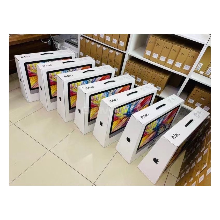 Apple iMac with Retina 5K Display 27-inch, i7 8GB RAM, 512GB