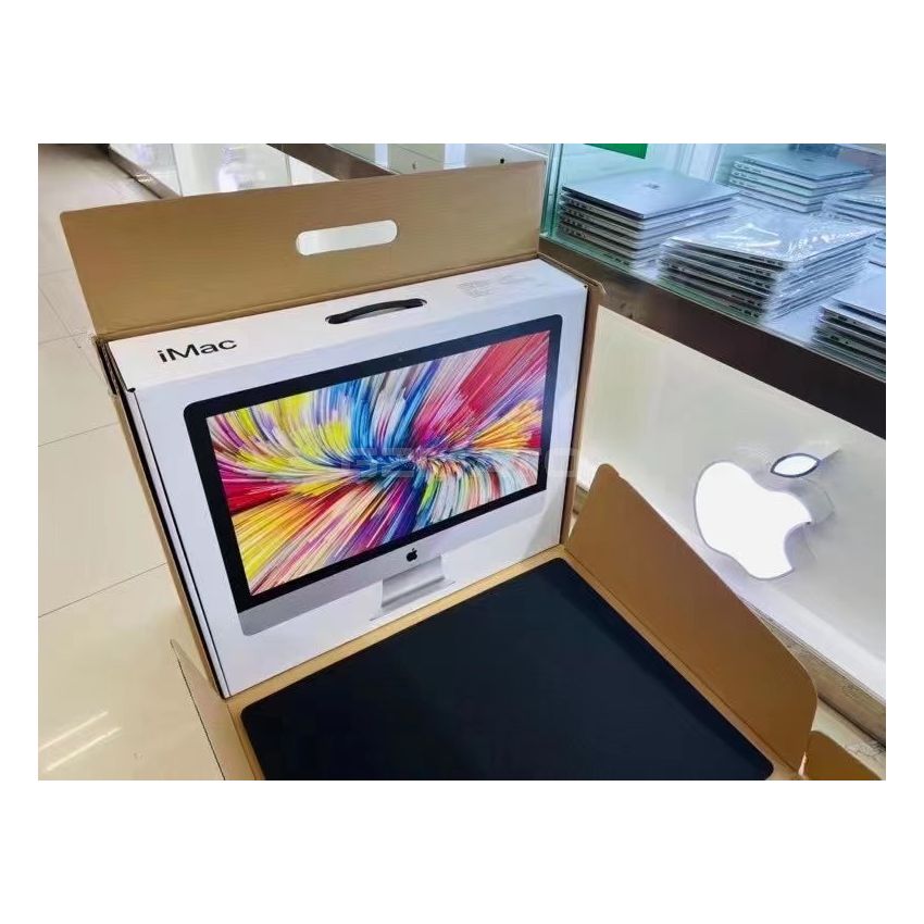 Apple iMac with Retina 5K Display 27-inch, i7 8GB RAM, 512GB