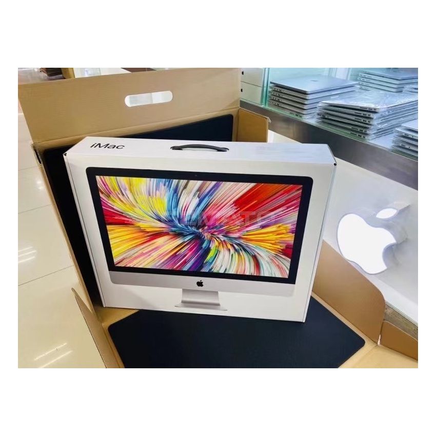 Apple iMac with Retina 5K Display 27-inch, i7 8GB RAM, 512GB