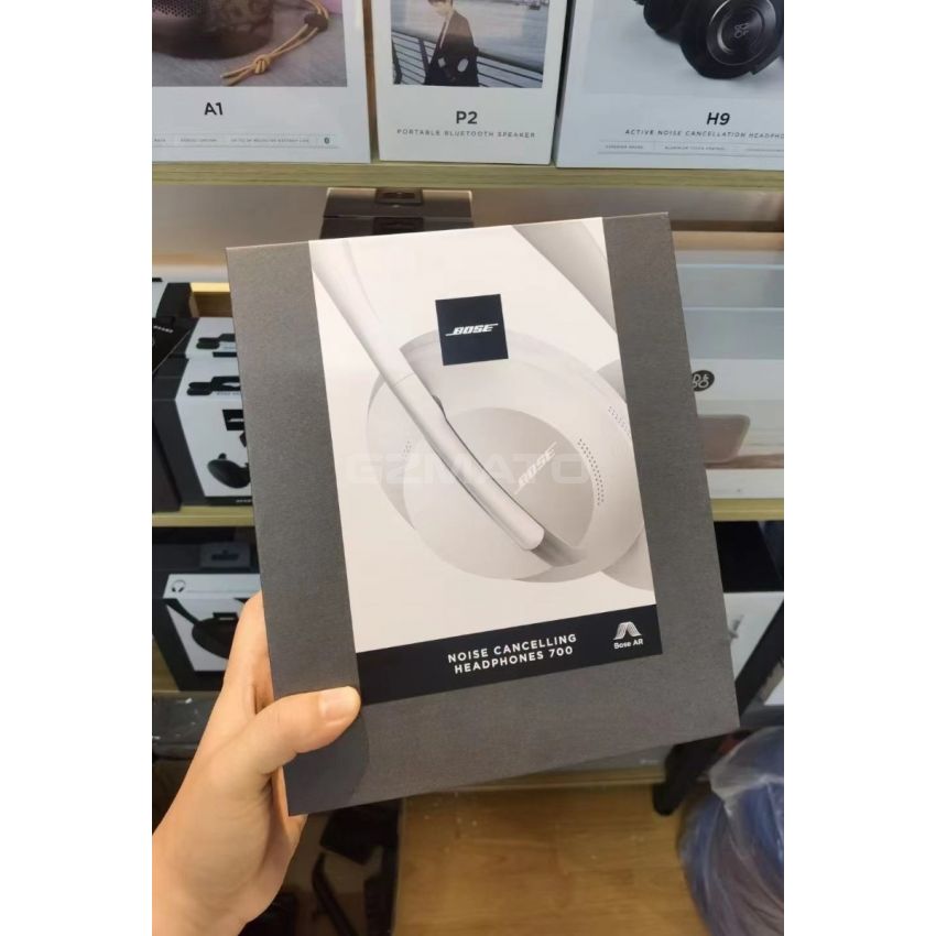 Bose 700 Noise Cancelling Wireless Bluetooth Headphones 