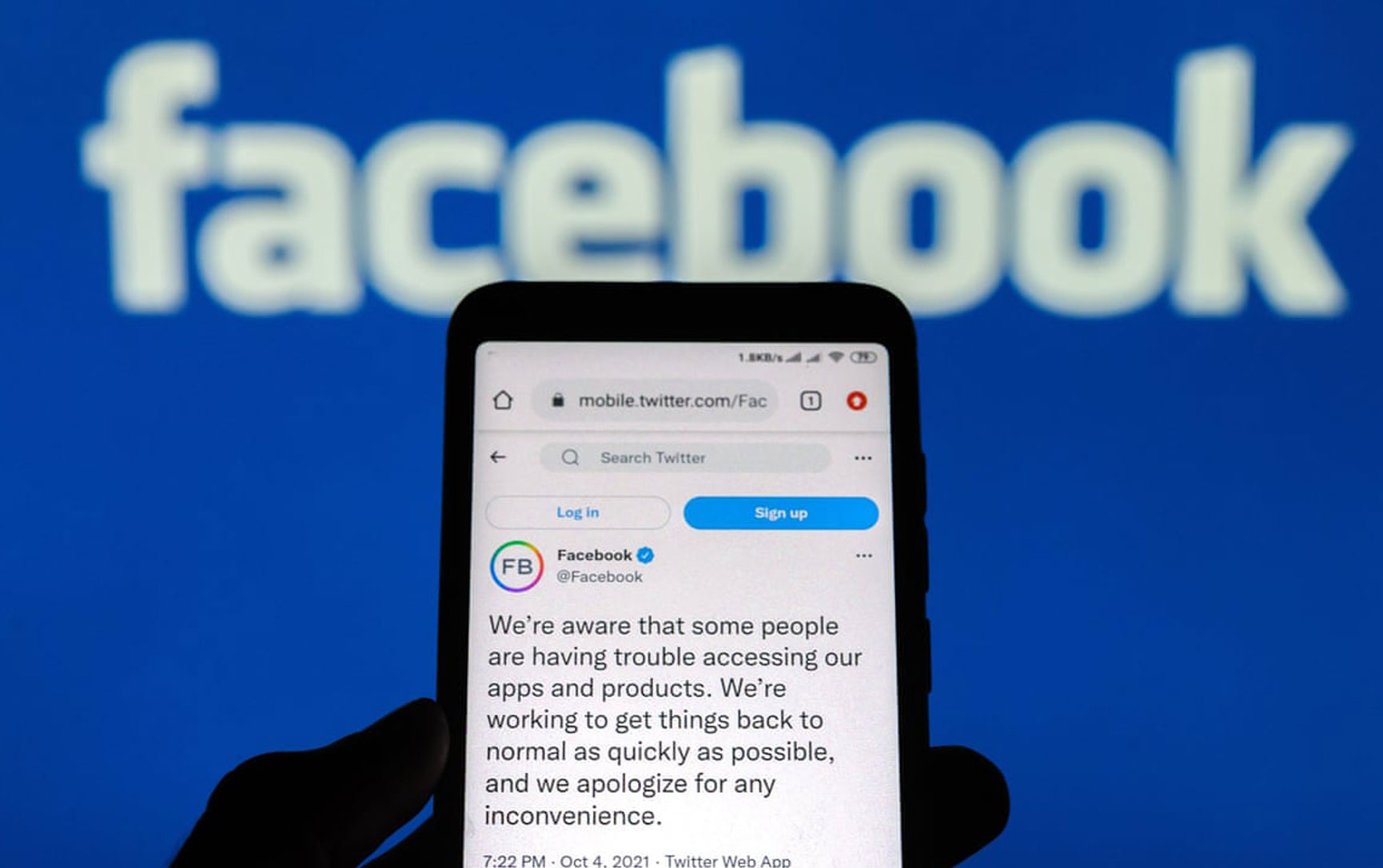 Meta To Remove Facebook, Instagram From Europe—Saying Data Sharing is Needed for Services To Continue