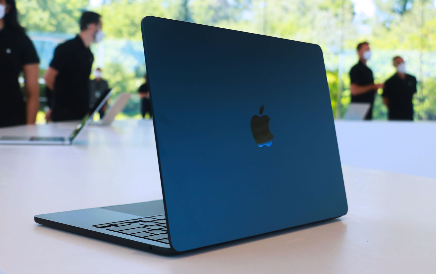 Poll: Which M2 MacBook are you willing to buy?