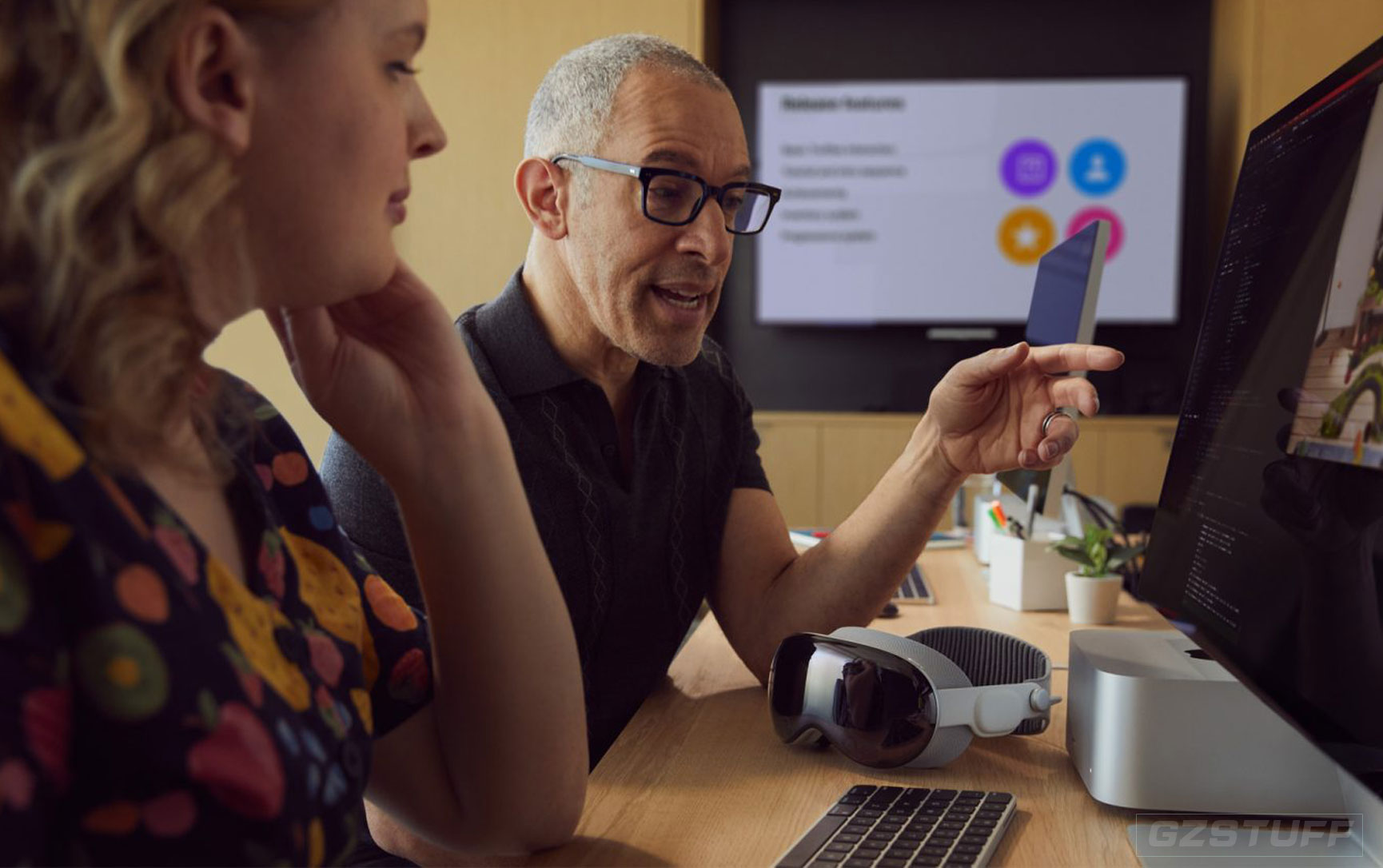 Apple releases visionOS SDK for creating Vision Pro apps, dev kit applications opening soon