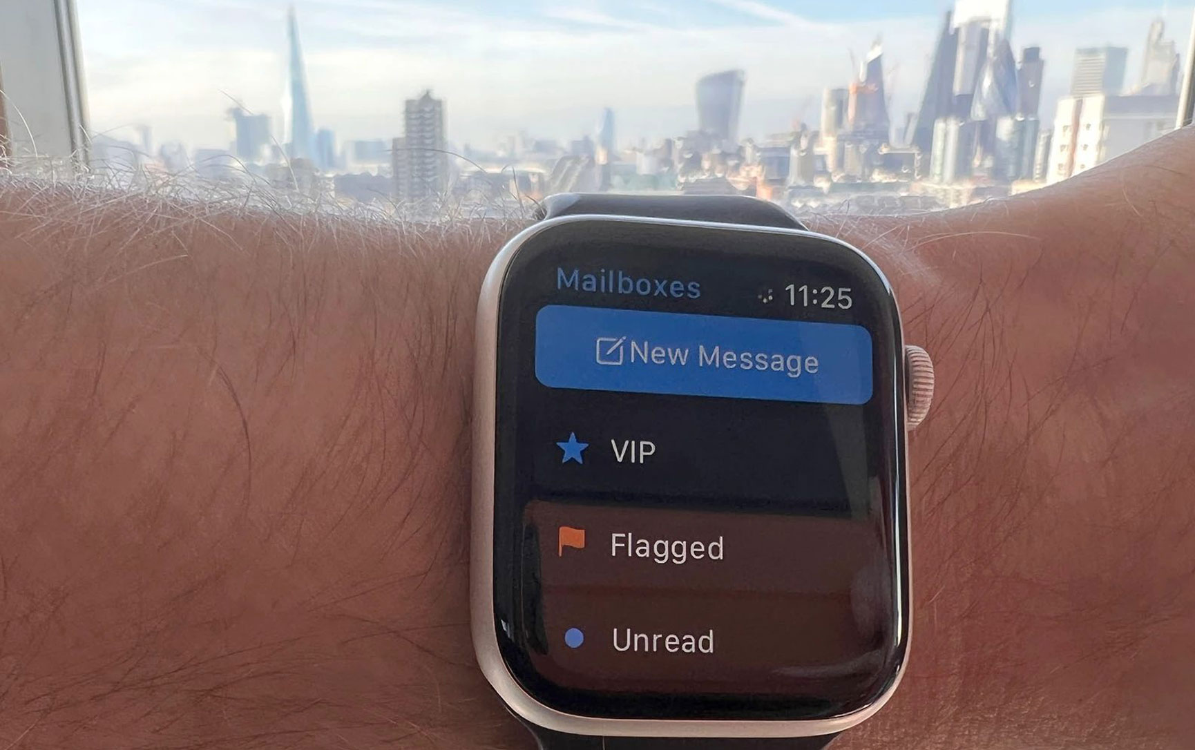 Apple Watch Mail app fails to use company’s own Mail Privacy Protection