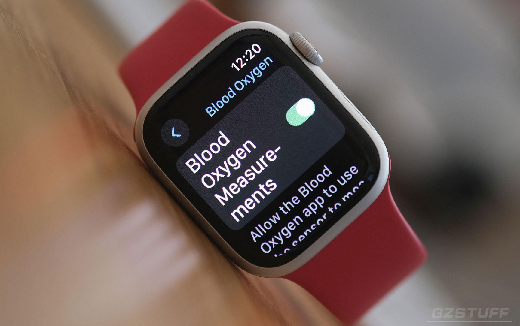 Report: Apple Watch Series 10 to Feature Cutting-Edge, Battery-Saving LTPO OLED Display Tech