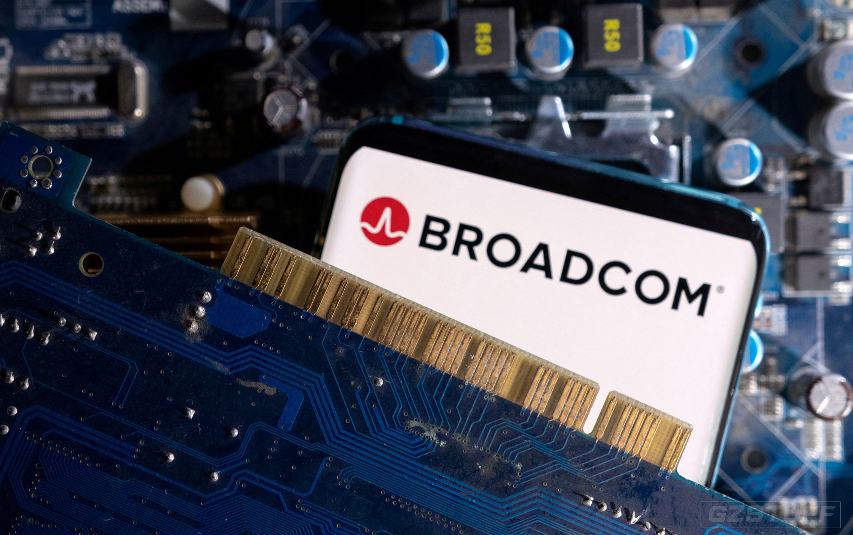 Exclusive Broadcom set to win EU nod for $61 bln VMware deal, sources say