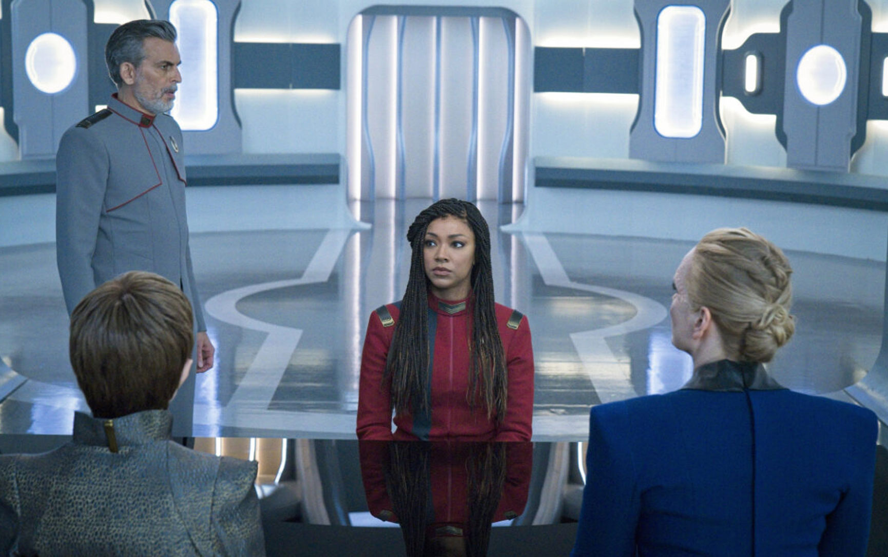 Star Trek Discovery Season 4 Episode 8 Delayed: Tarka And Book Plan To Destroy The Anomaly While Burnham Insists On A Peaceful Approach!