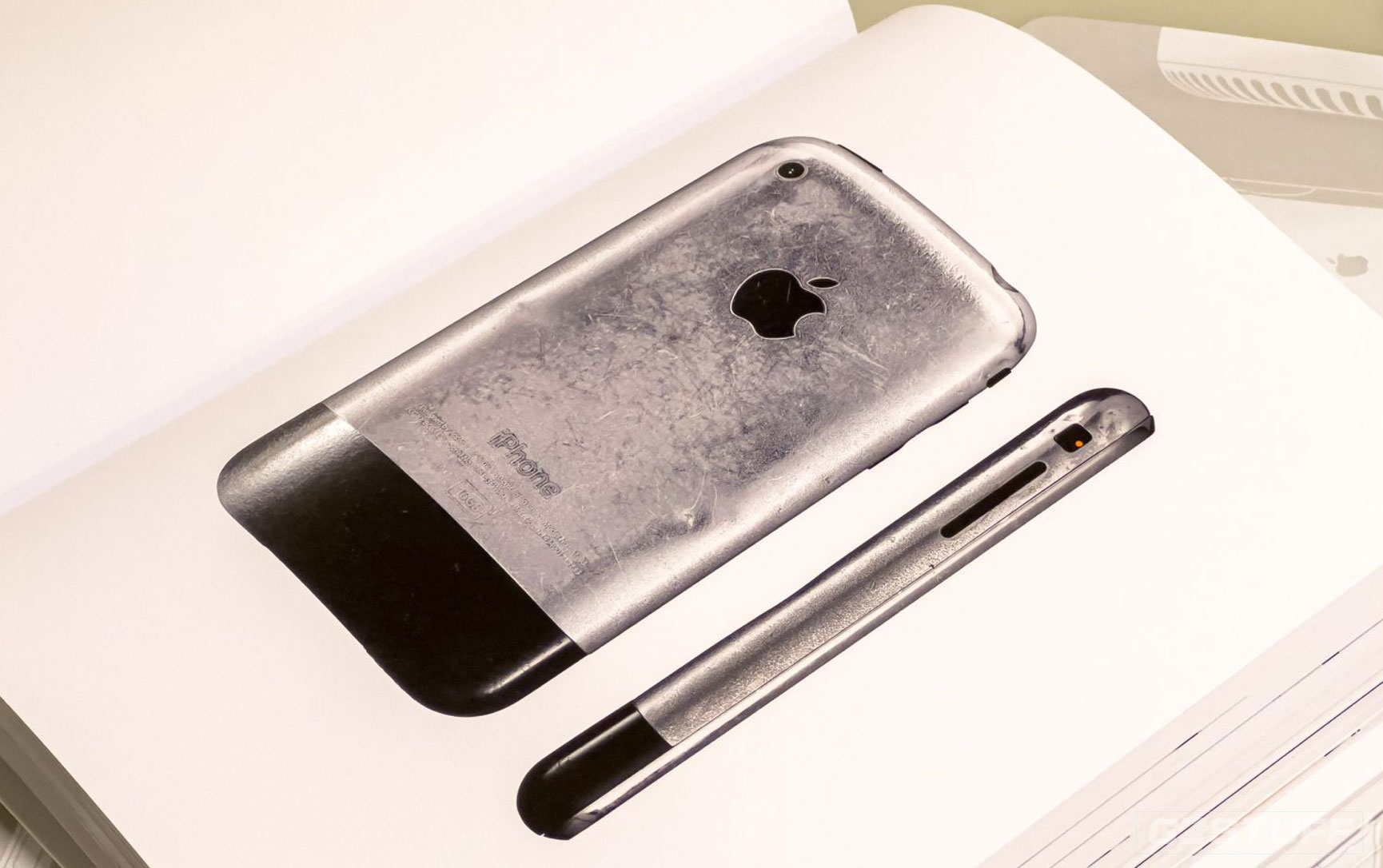Apple’s iPhone design chief headed to LoveFrom to work with Jony Ive on AI devices