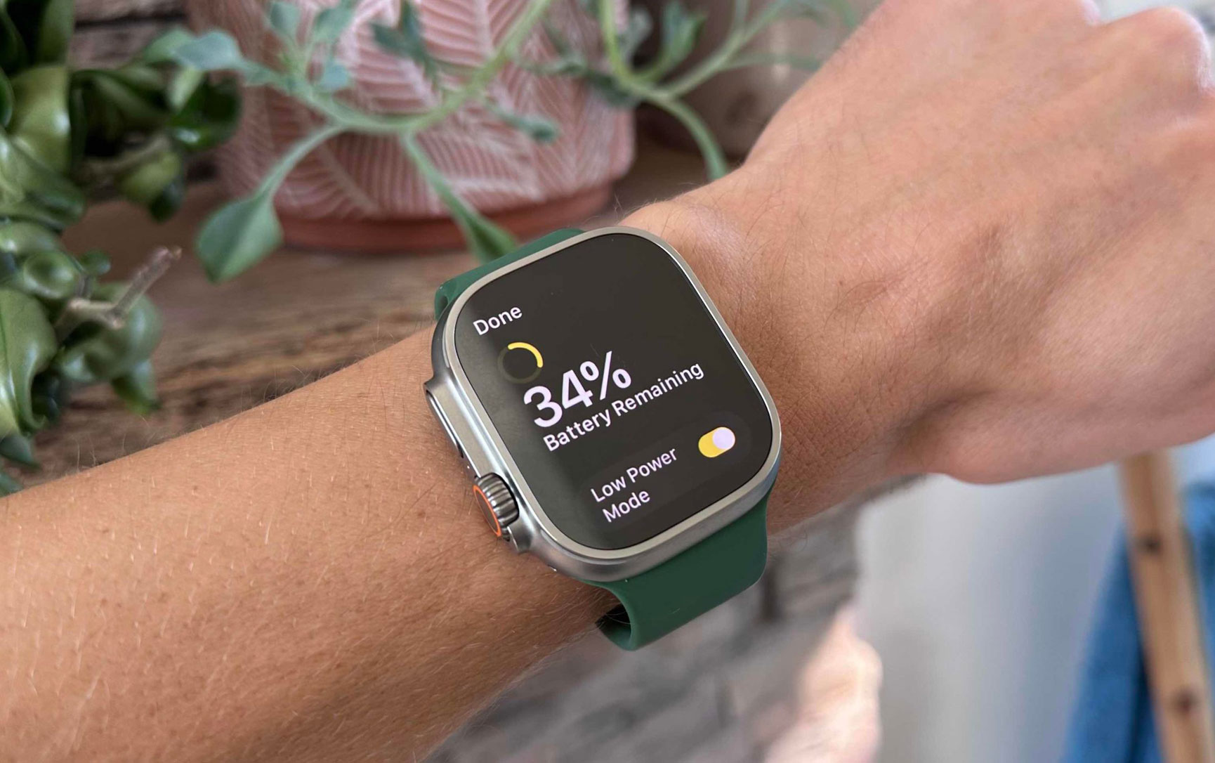 How to turn on Apple Watch Low Power Mode and what you give up to use it