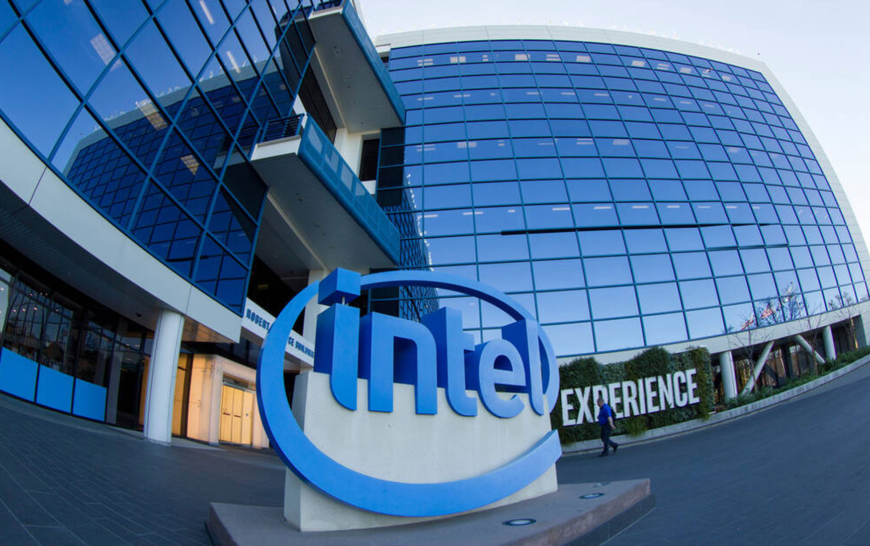 Intel reportedly cutting thousands of jobs as PC market slows