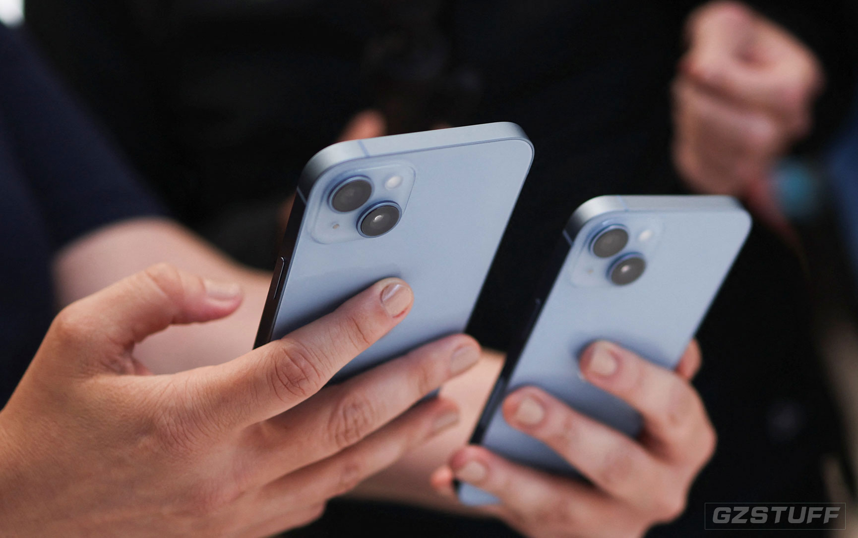 iPhone 15 price cut considered by Apple, for both base and Plus models