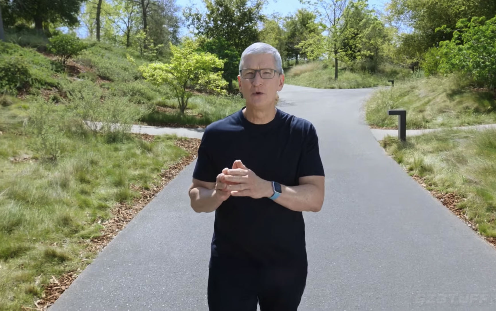 Apple CEO Tim Cook details his 4 a.m. morning routine