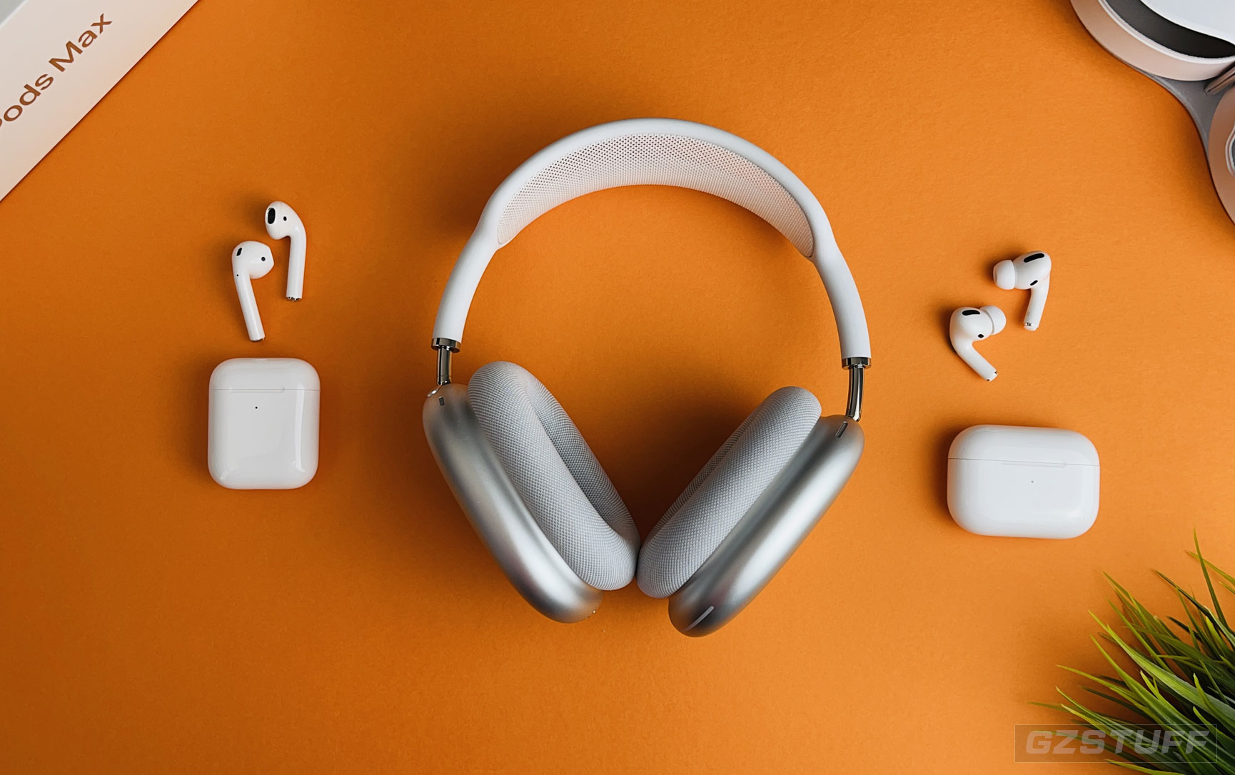 Kuo: Apple is Working on a New AirPods Max and Lowest Price $99 for AirPods Lite.