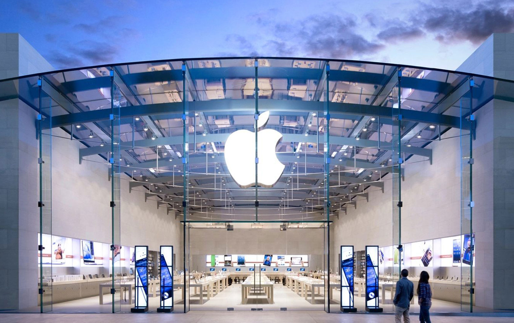Apple agrees to pay workers $30 million to settle lawsuit over bag check policy