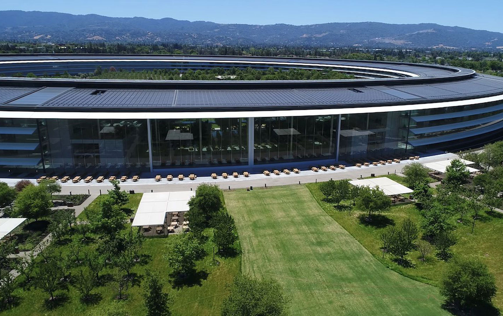 Apple, Microsoft, Other Tech Employees Ask Why Work-From-Office is Needed; Google Still Bringing Back Staff