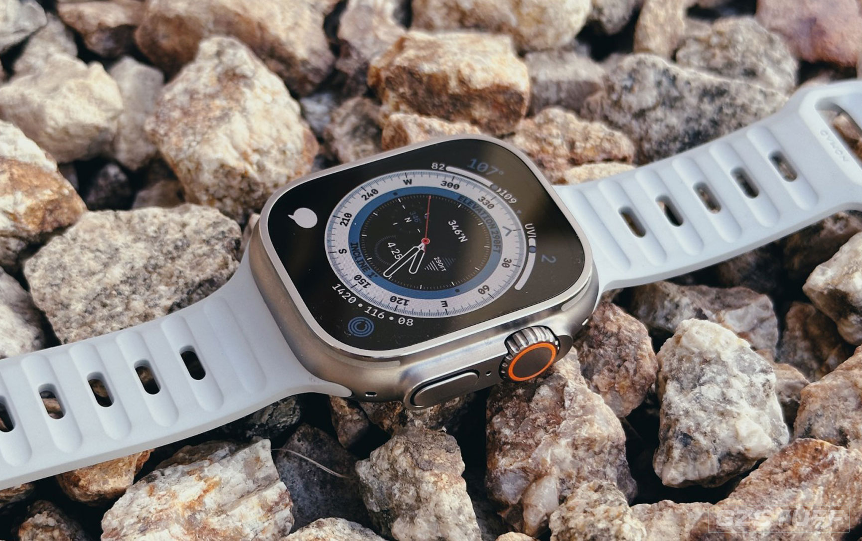 Second-gen Apple Watch Ultra coming this fall, new big iMac ‘in early development’ with larger than 30-inch screen