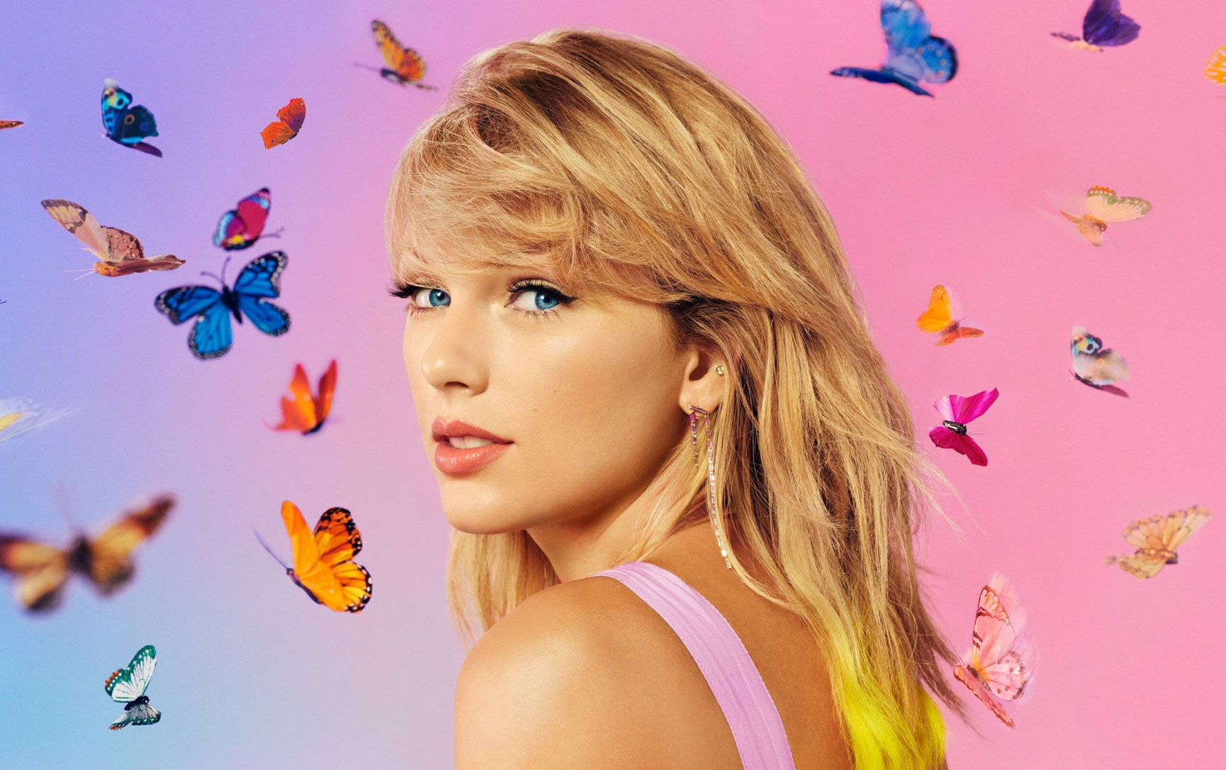 Taylor Swift reportedly set to play first Apple Music-sponsored Super Bowl halftime show