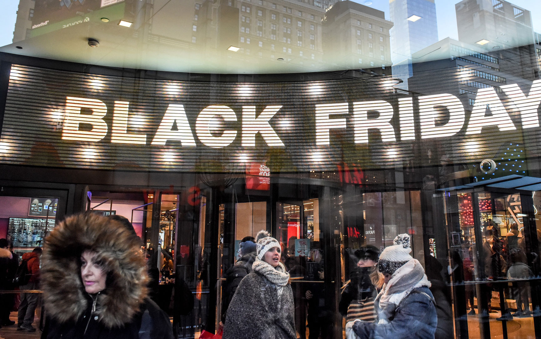 Black Friday Sales Figures Come In--Here Are The Top-Selling Tech For This Year