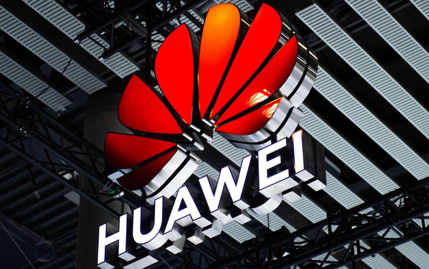 Huawei's September: Ascend 950 Commercial Deployment and the Mate 90's Logic-Folding Chip