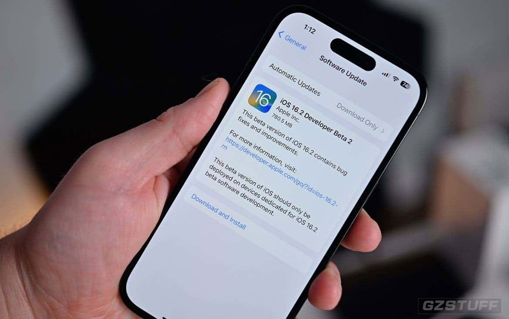 iOS 16.2.2 Issues: Camera, Baseband, Hard Drive and Face ID Bugs Fixed & More