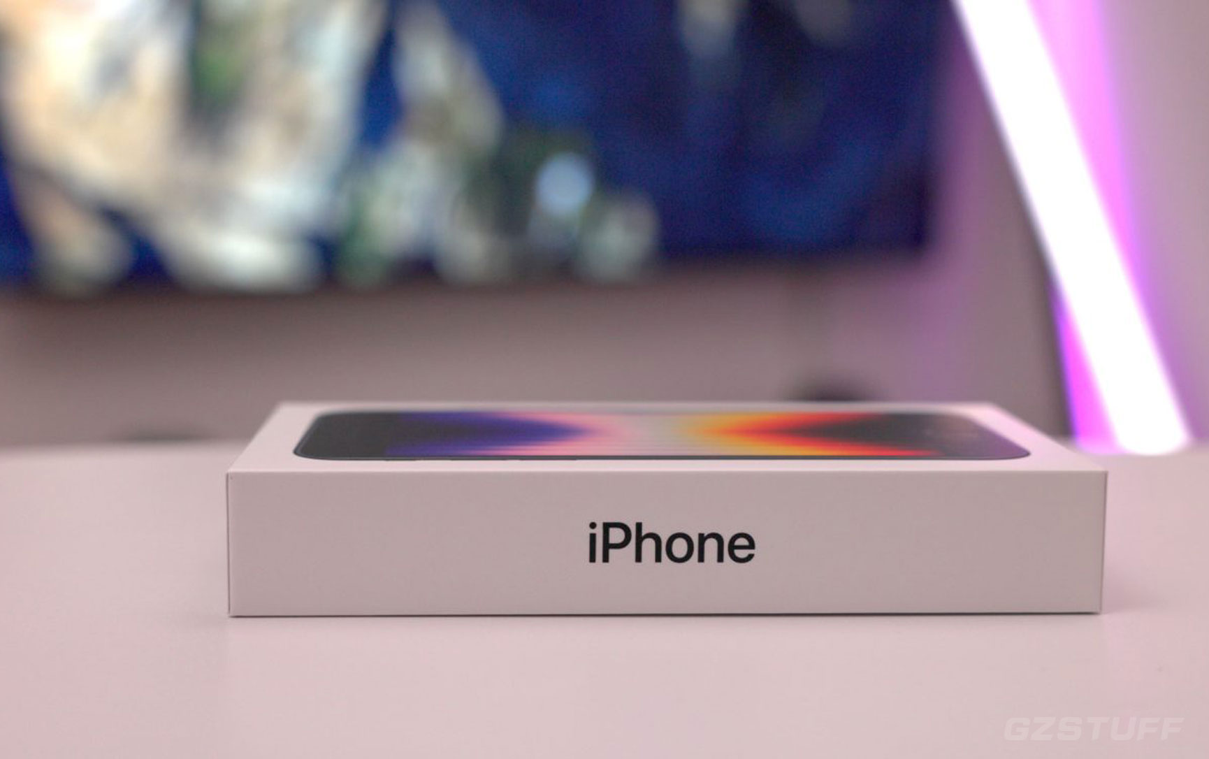 Rumor: iPhone SE 4 to feature OLED display, new design, and higher price