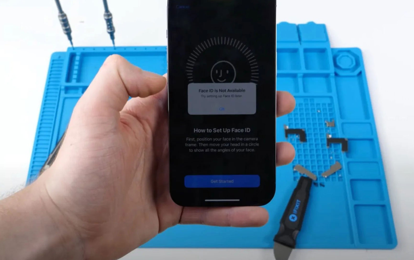 Face ID stops working if you replace the iPhone 13 screen with third-party repair [Video]