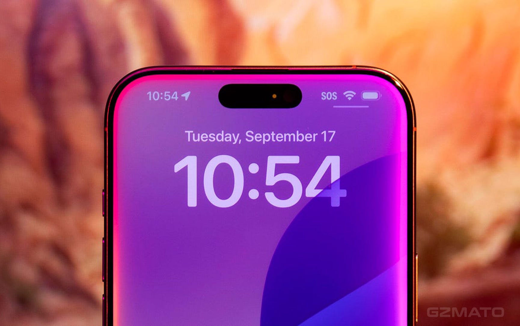 I Used the iPhone 16 Pro Max for 30 Days in 2025 – Here’s What Surprised Me (and What Didn’t)