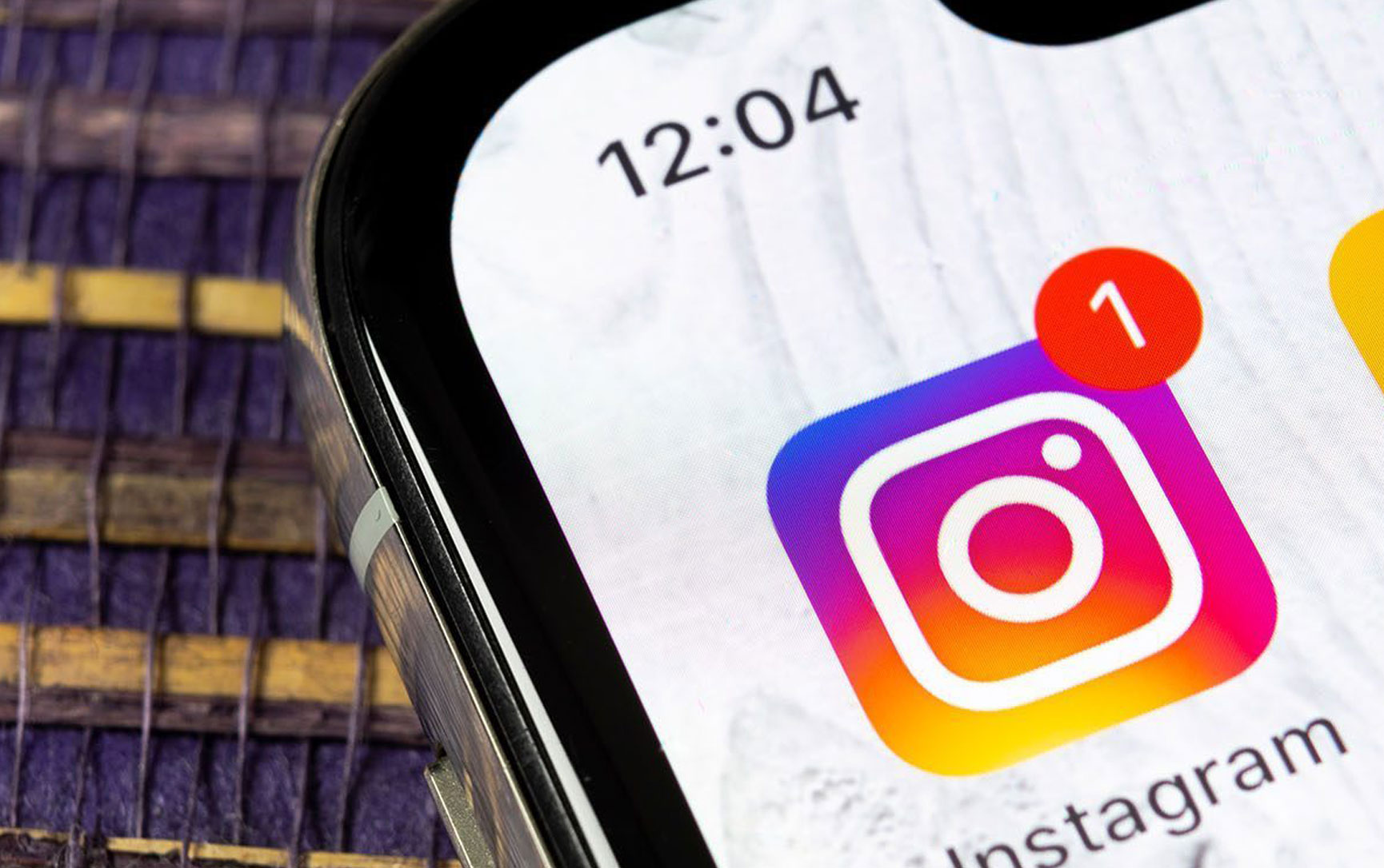After complaints and bad press, Facebook pauses Instagram for Kids project