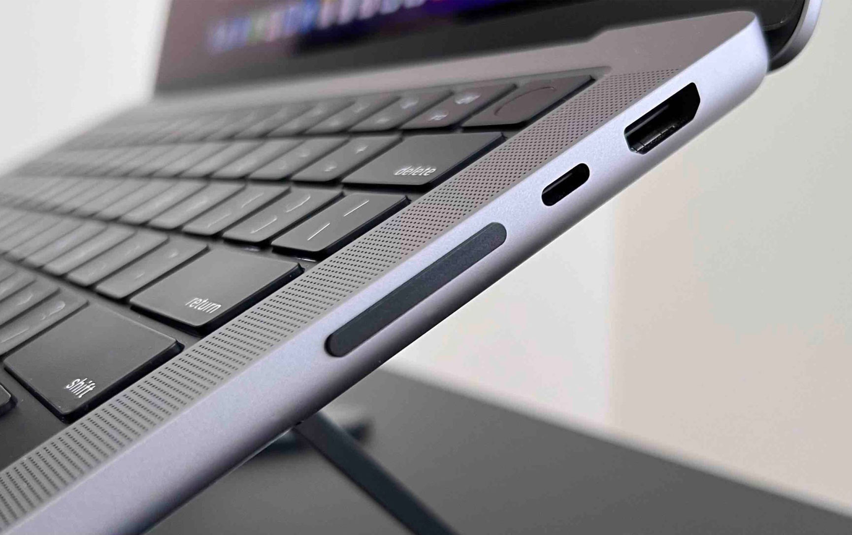 Review: Transcend’s 1TB JetDrive Lite 330, a convenient MacBook Pro flush SD card