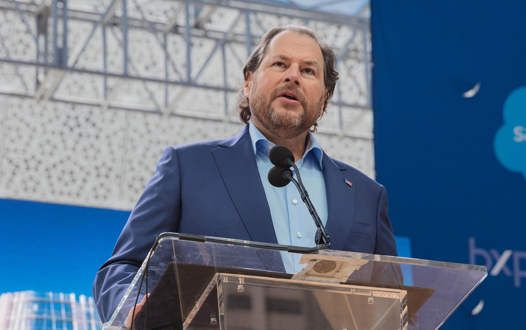 Billionaire Marc Benioff shares what a 1984 Apple internship taught him