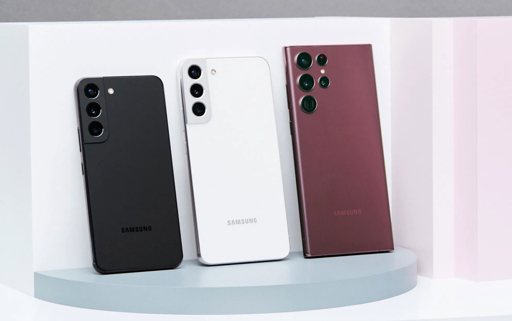 Samsung Galaxy S22 depreciates nearly 3x more than iPhone 13 just two months after launch