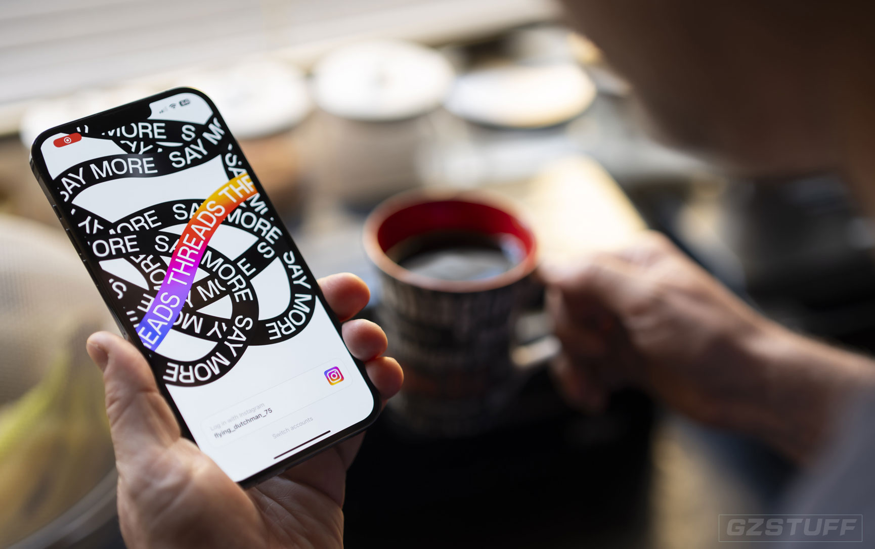 Threads usage falls for four reasons, including delayed update to iOS app