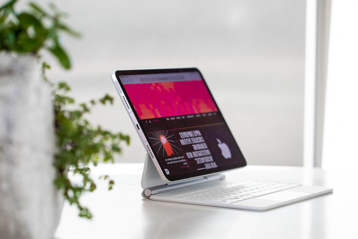 Apple is Set to Launch a New iPad Pro With a Larger Screen and Faster Processor in 2023