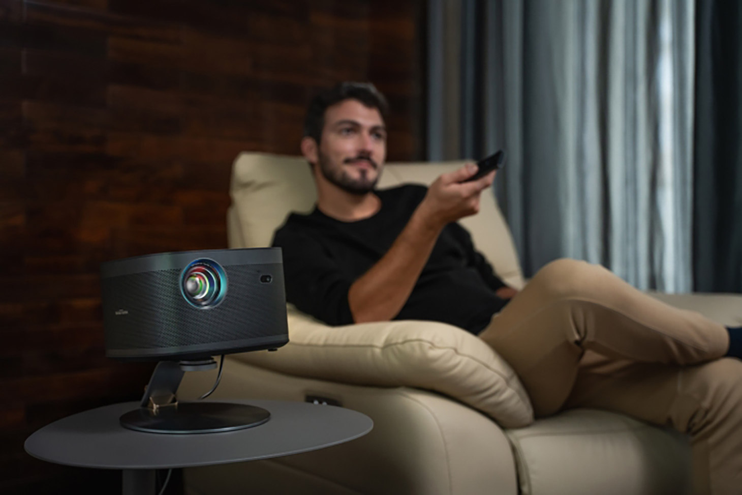 XGIMI Horizon Pro 4K home theater projector
